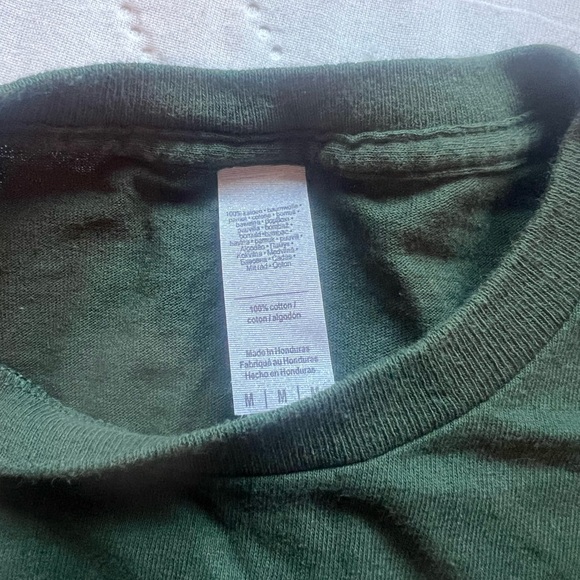 Green T- shirt - Picture 4 of 4